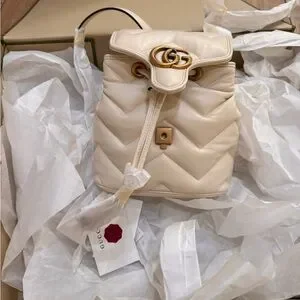 Gucci Ivory Backpack with Gold Accent GUCCI OPHIDIA MEDIUM BACKPACK Beige & Ebony GG Supreme  main image 4